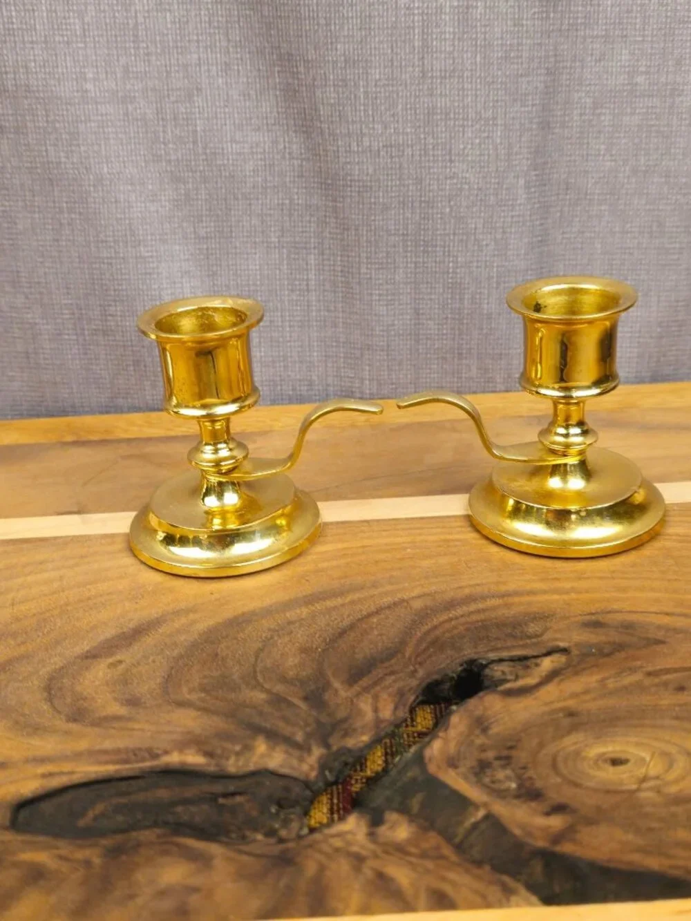 Set Of Two Vintage PartyLite Brass Chamberstick Candle Holders With Handles And - Picture 5 of 6
